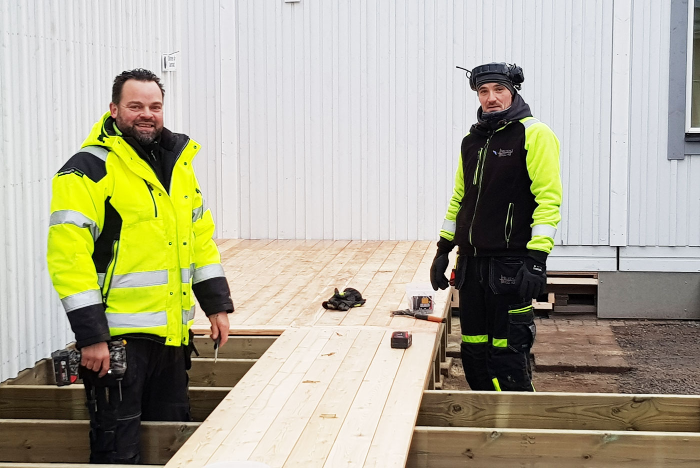 Nu förstärker också PCS:s dotterbolag Modulmontage med ytterligare två man i Göteborg, Paul ”Palle” Winding och Roger Persson.
