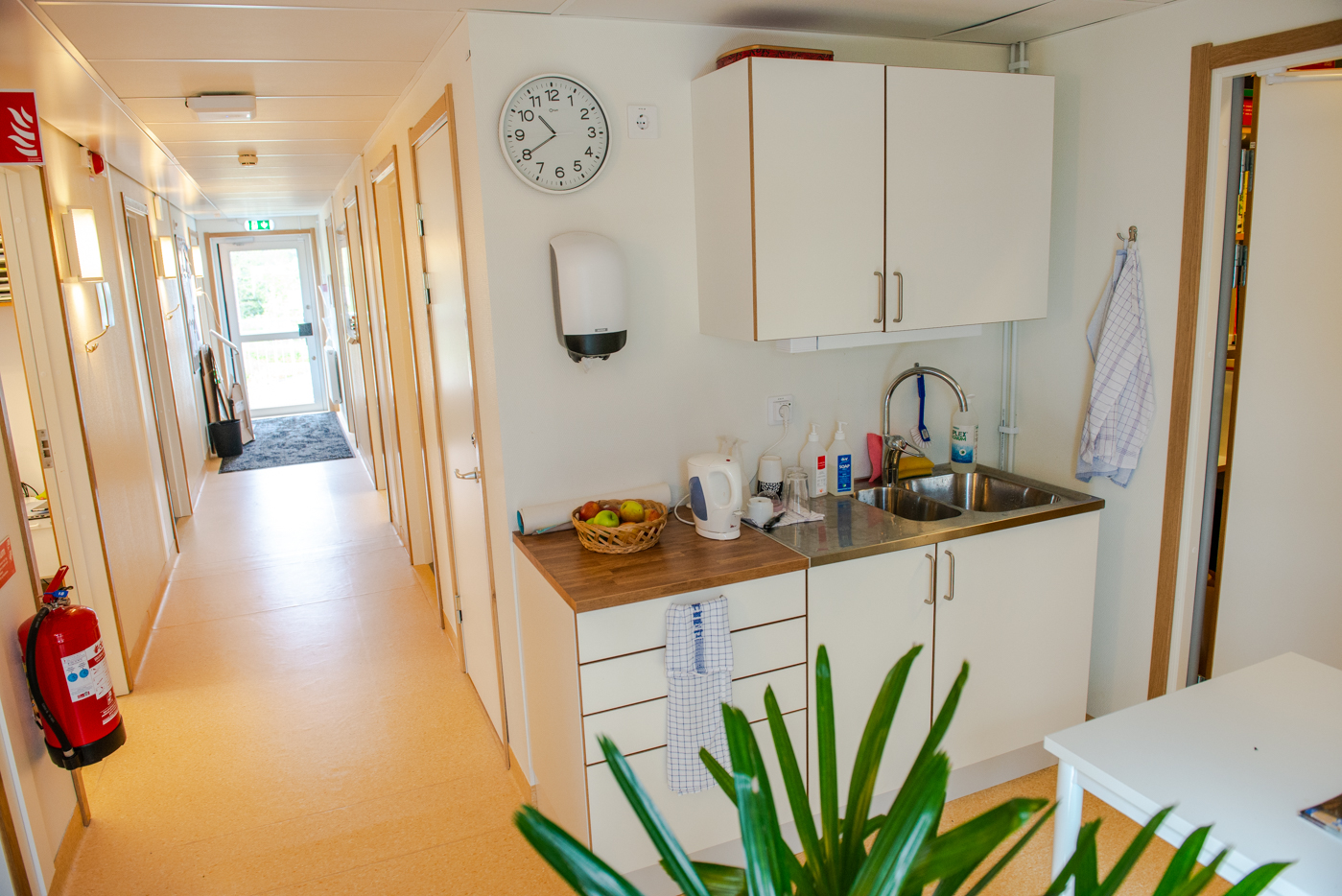 Dietistverksamheten på Östra sjukhuset behövde nya lokaler. Då etablerades ytterligare en våning ovanpå en tidigare monterad modulbyggnad.
